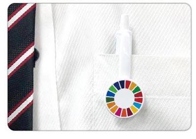SDGs オーシャンプラスチック ボールペン 名入れ 使用イメージ
